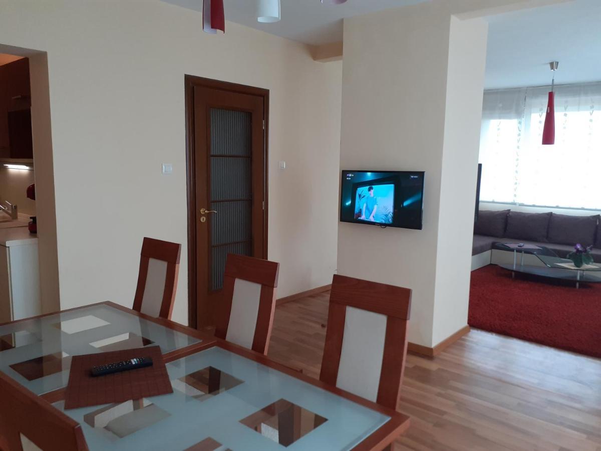 Statevi Guest Apartment Βέλινγκραντ Εξωτερικό φωτογραφία
