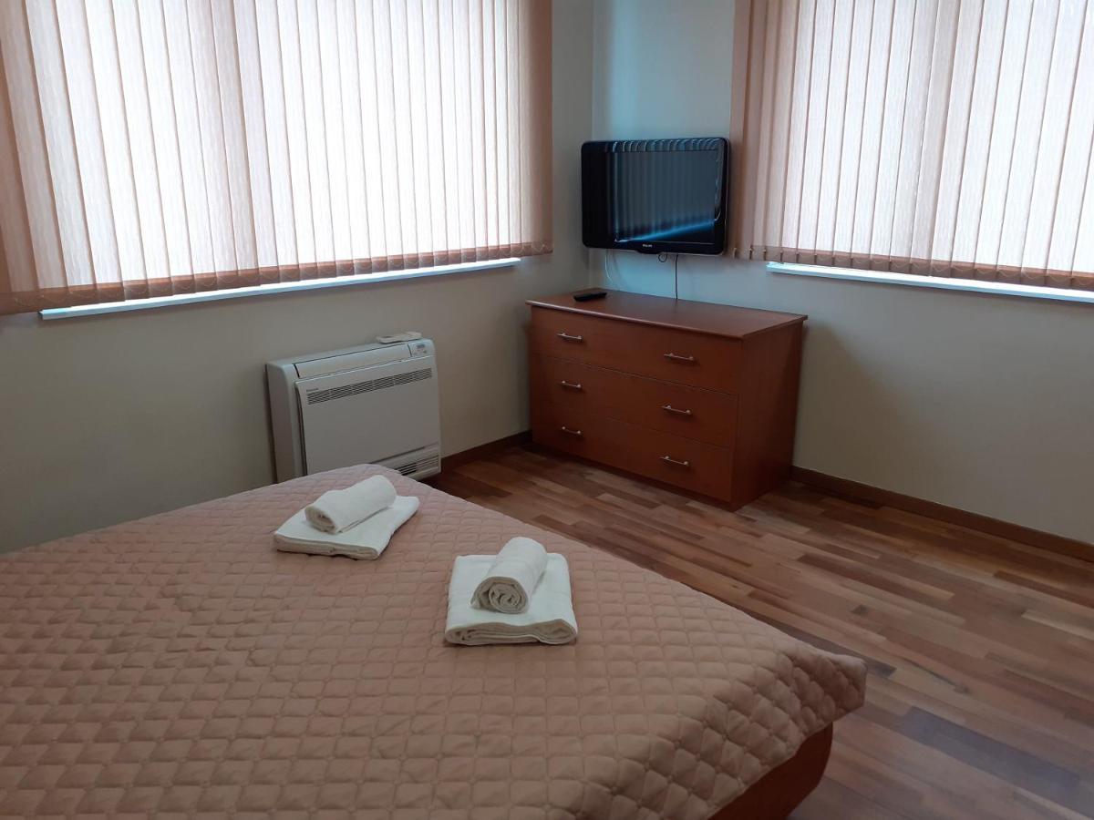 Statevi Guest Apartment Βέλινγκραντ Εξωτερικό φωτογραφία