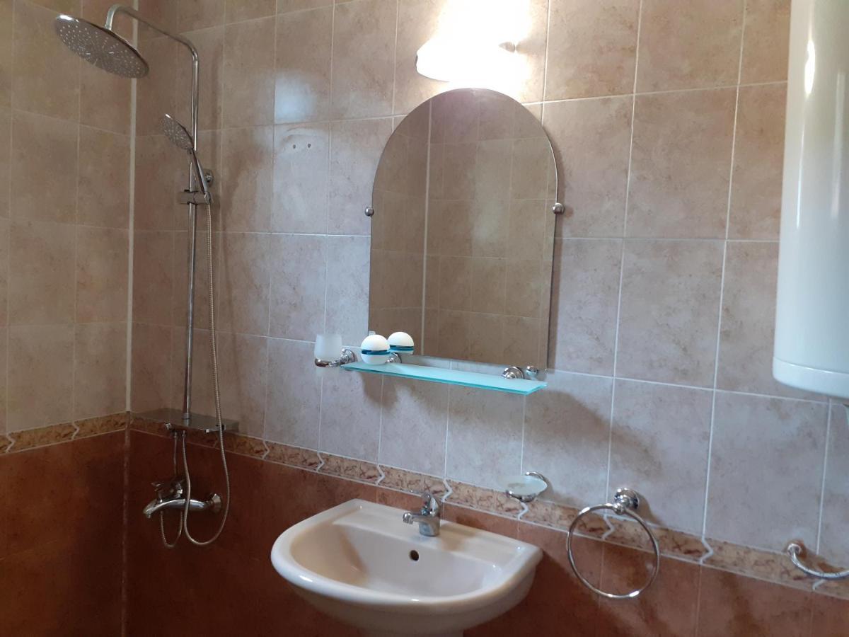 Statevi Guest Apartment Βέλινγκραντ Εξωτερικό φωτογραφία