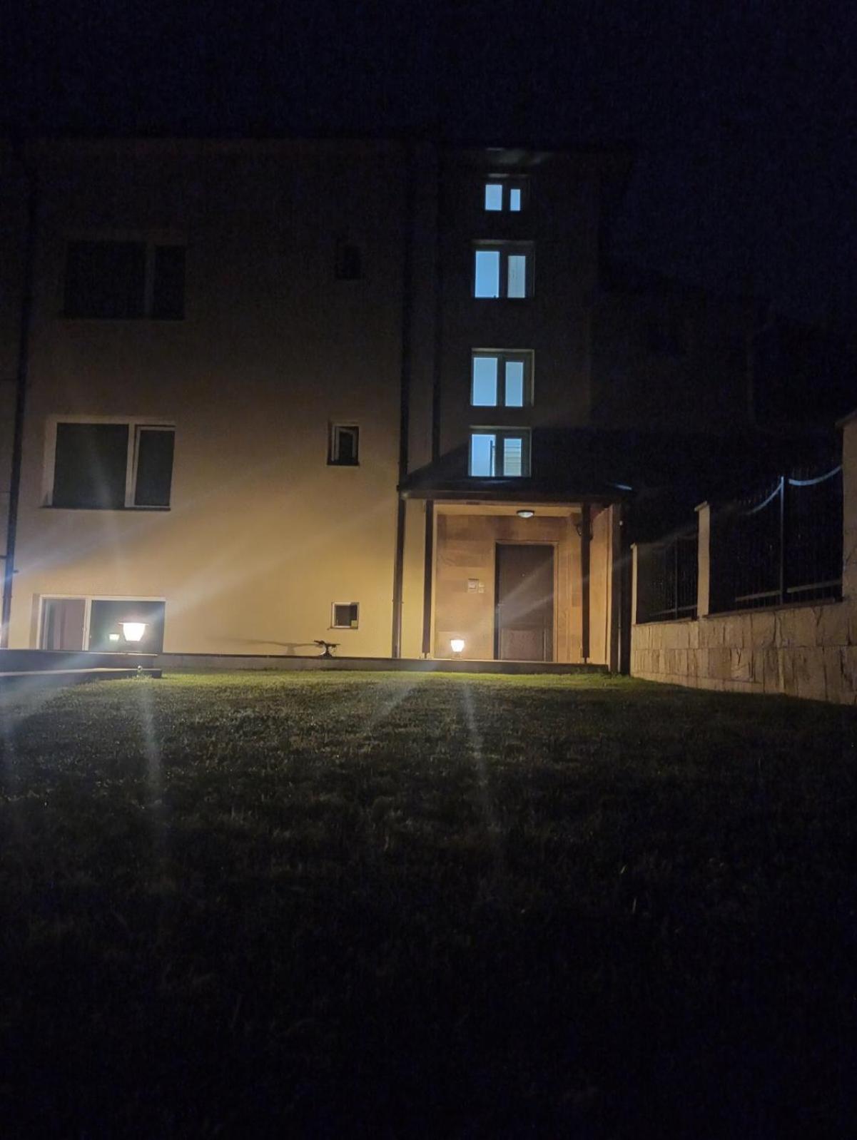 Statevi Guest Apartment Βέλινγκραντ Εξωτερικό φωτογραφία