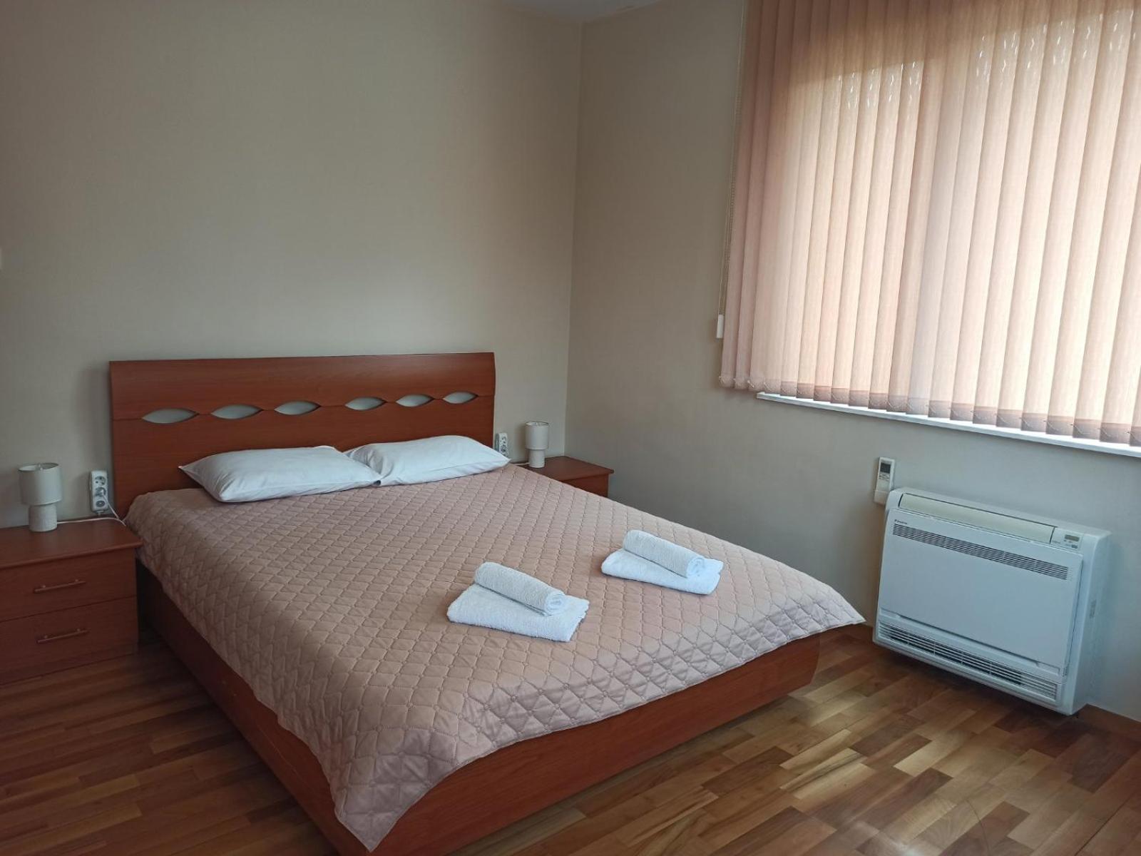 Statevi Guest Apartment Βέλινγκραντ Εξωτερικό φωτογραφία