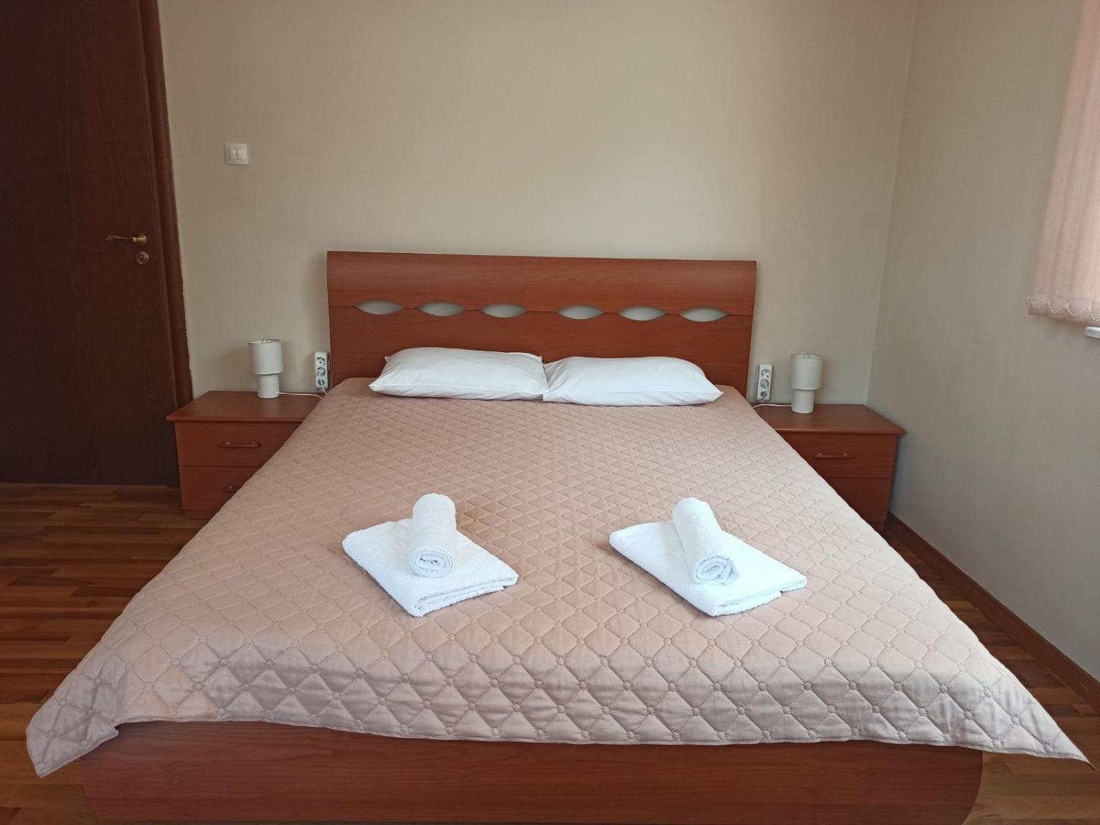 Statevi Guest Apartment Βέλινγκραντ Εξωτερικό φωτογραφία